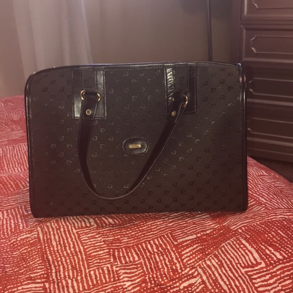 Pierre Cardin Handbags - Authentic vintage Pierre Cardin handbag
